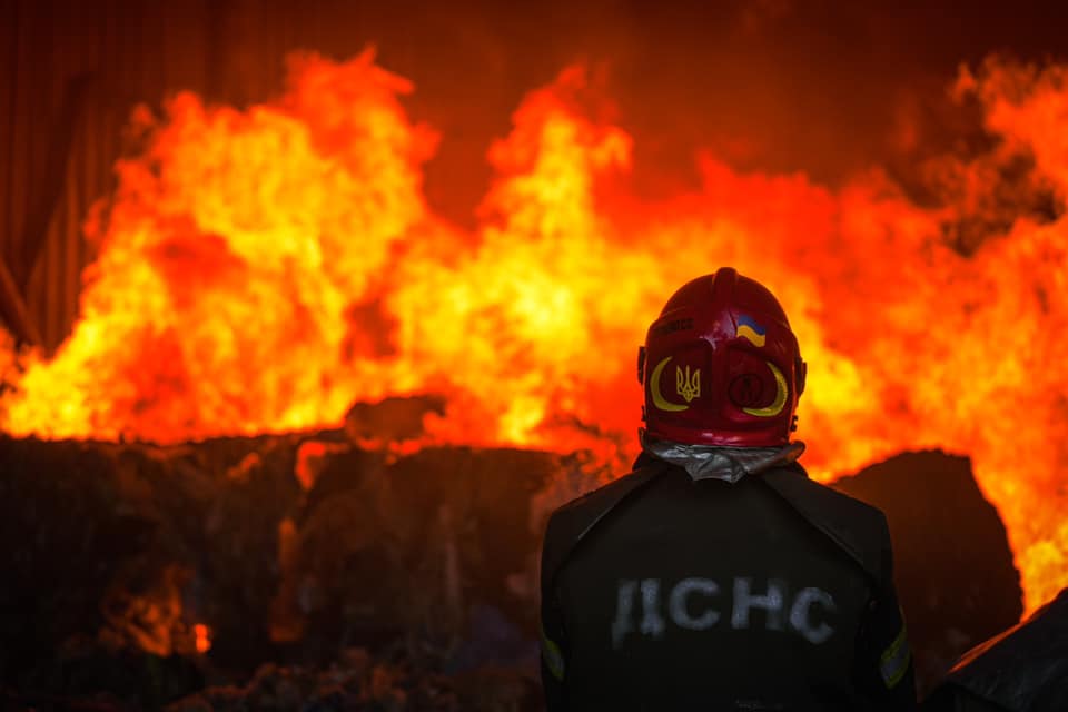 Масований обстріл України. У ДСНС назвали кількість загиблих і постраждалих