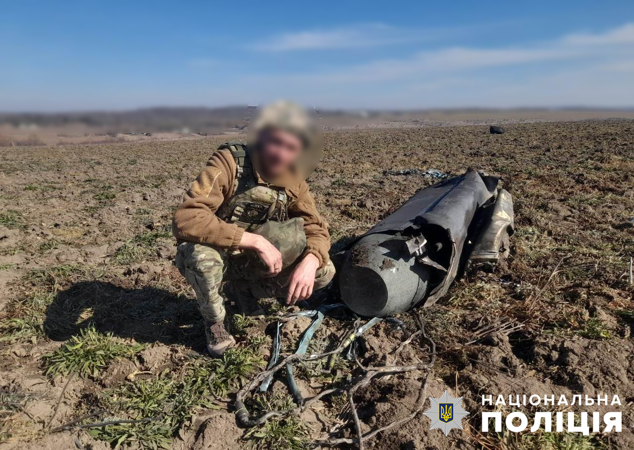 На Вінниччині вибухотехніки знешкодили бойову частину російської ракети (ФОТО, ВІДЕО)