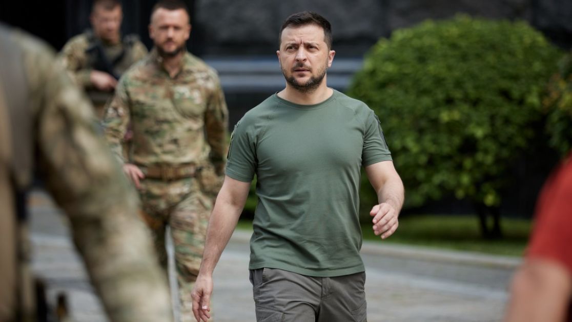 Зеленський провів таємну нараду з військовими. Обговорили ситуацію на фронті