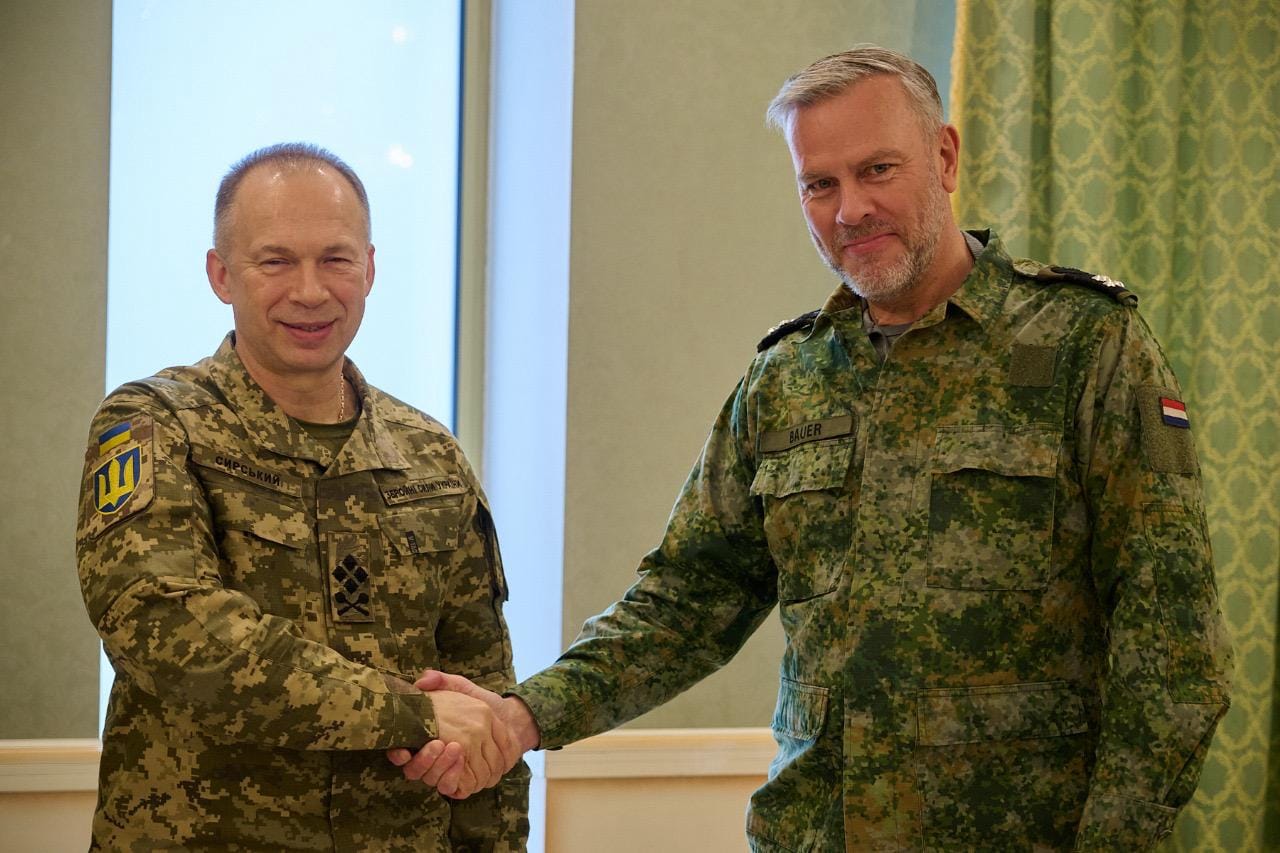 Сирський зустрівся з головою військового комітету НАТО: обговорили пріоритети для ЗСУ