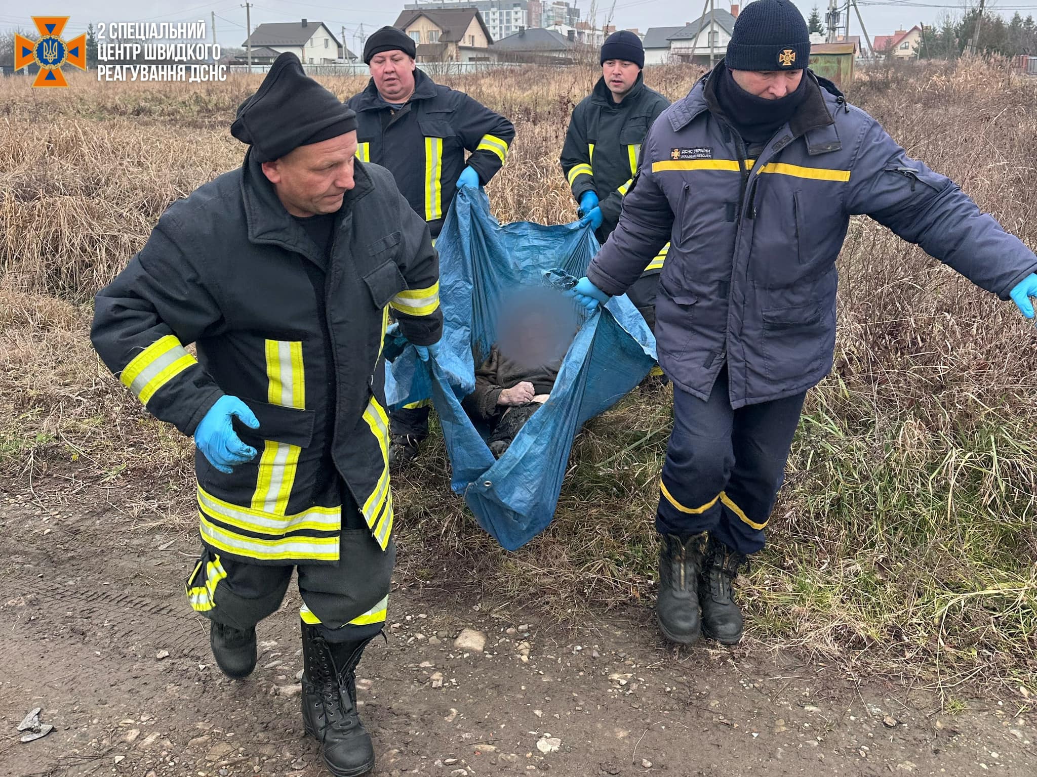 У водоймі на Львівщині знайшли тіло чоловіка: Поліція встановлює особу загиблого