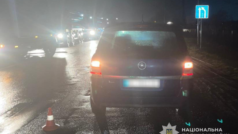 Моторошна ДТП біля Львова: особу жінки, яку переїхали кілька авто встановили