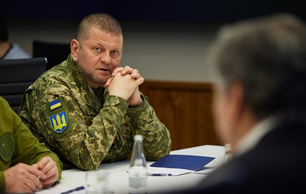 «Ситуація складна, але контрольована». Залужний поспілкувався з генералом США