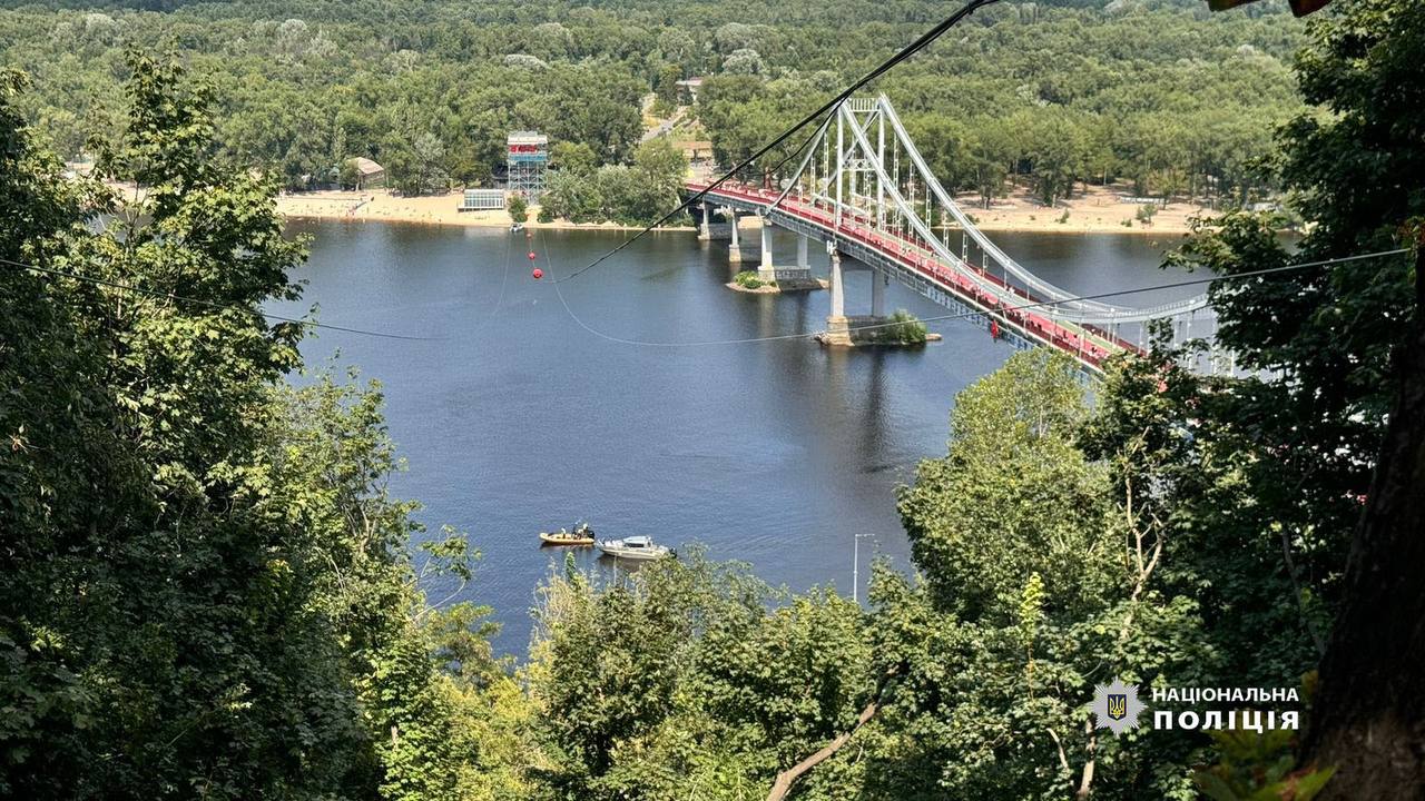 Обрив канатної дороги через Дніпро у Києві: у поліції зробили заяву