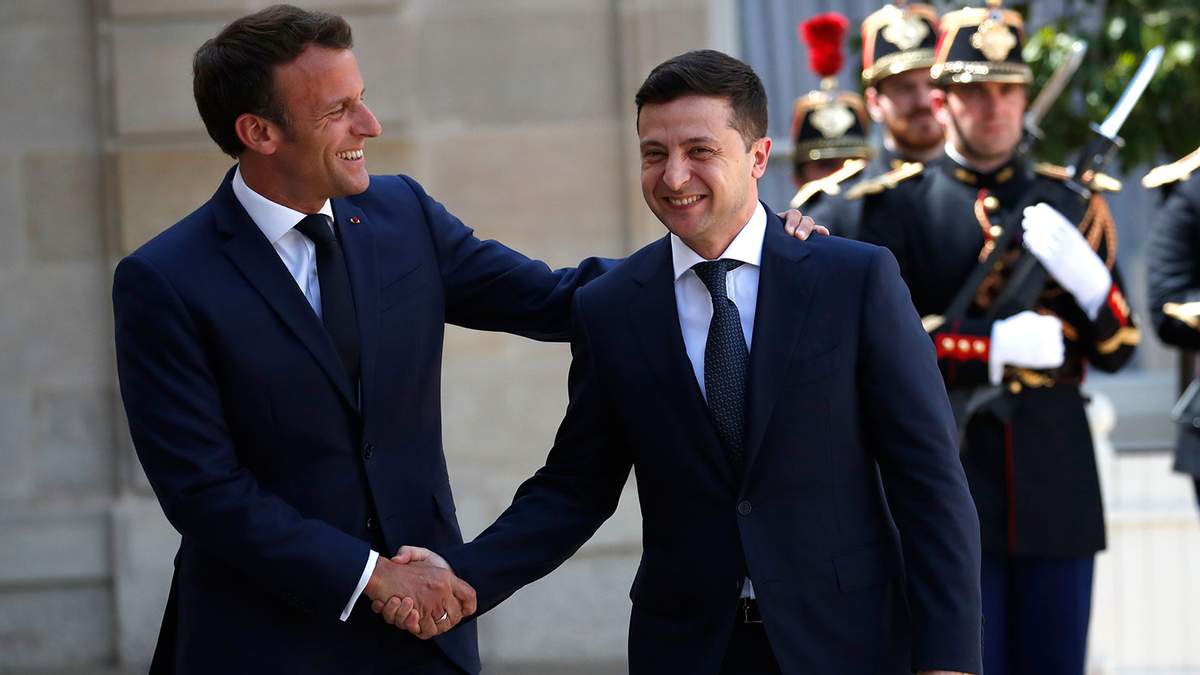 У Франції назвали дати, коли президент Франції Макрон приїде до Путіна та Зеленського