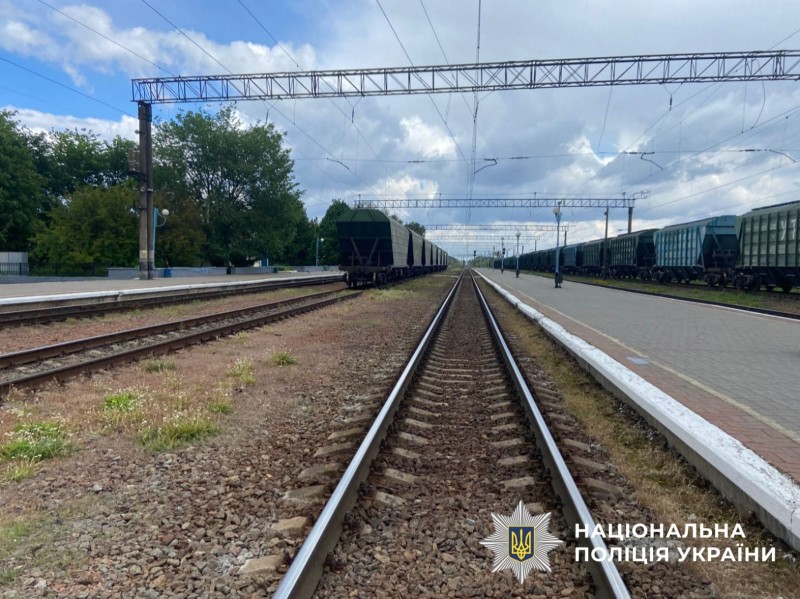 На Київщині електротягач на смерть збив чоловіка