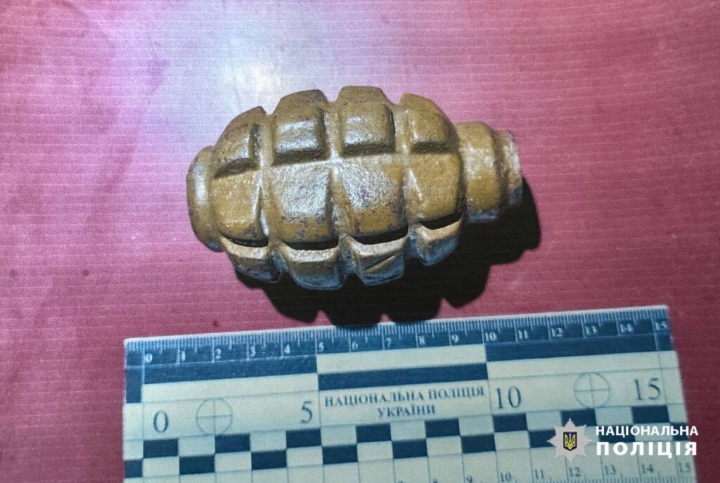 На Черкащині чоловік кинув гранату на подвір'я мами працівника ТЦК