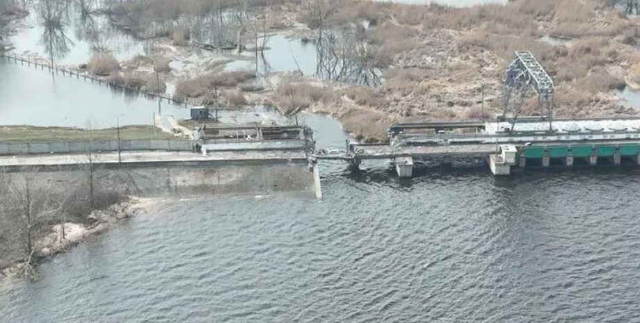 Росіяни підірвали дамбу на Донеччині: що відомо