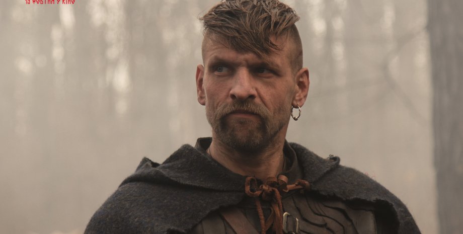Після важких поранень помер "Максим Оса", актор Василь Кухарський