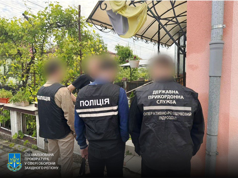 На Львівщині ухилянта влаштували водієм-міжнародником для втечі за кордон