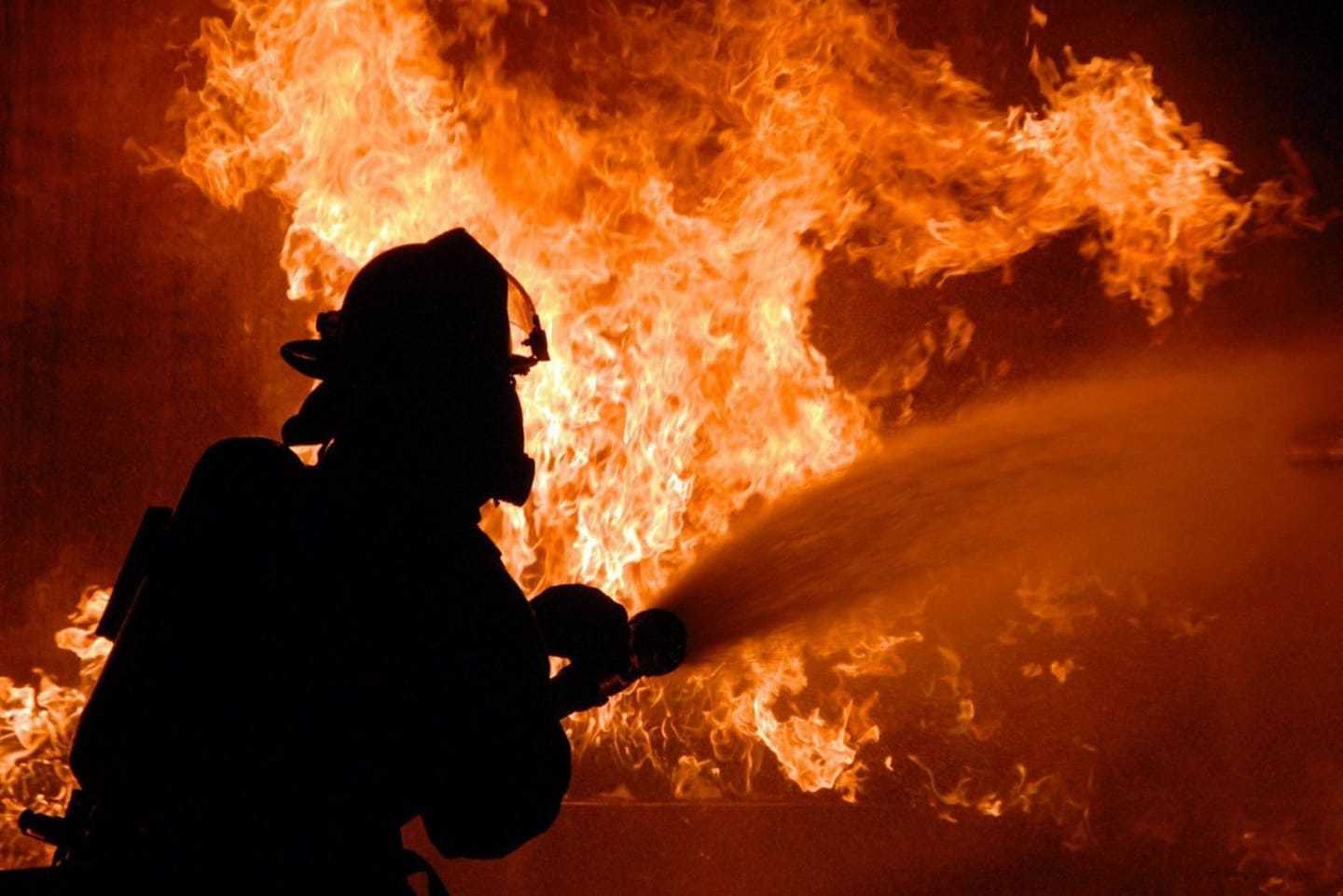 На Львівщині сталася смертельна пожежа: загорівся житловий будинок