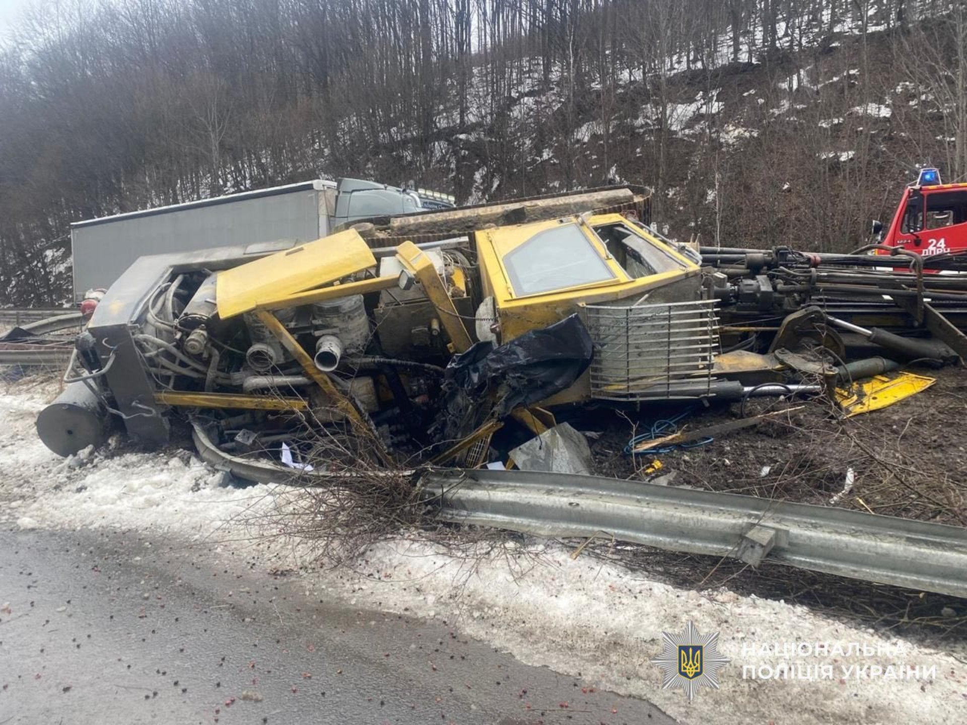 На Закарпатті в смертельній аварії загинуло подружжя, вижила трирічна дитина