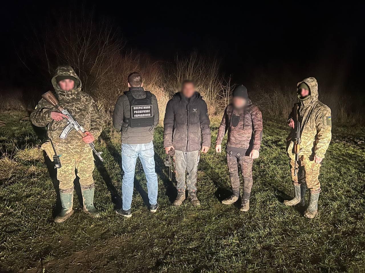 Не вистачило 600 метрів. Порушник-екстремал утікав в Угорщину, перепливаючи Тису