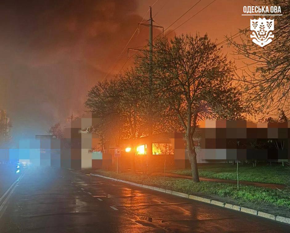 РФ атакувала Одещину: влада повідомила про наслідки обстрілів (фото)