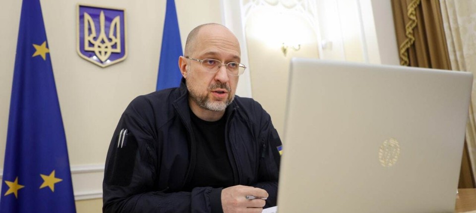 Шмигаль назвав умову, за якої українці можуть залишитися без пенсій і зарплат