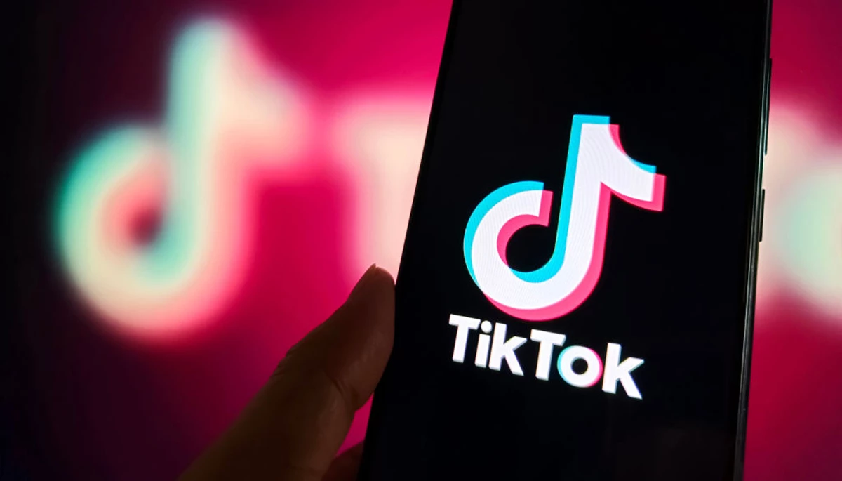 TikTok отримав штраф на 530 мільйонів євро від провідного регулятора ЄС: що порушила платформа