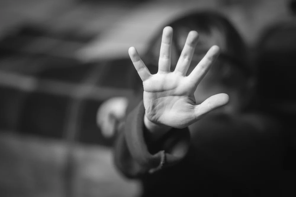 Ґвалтували дітей та продавали порнографію: у Генпрокуратурі повідомили деталі справи