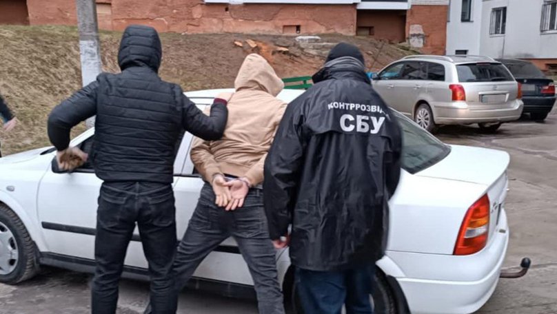 Допомагав катувати українців на Запоріжжі. У Львові СБУ затримала колаборанта