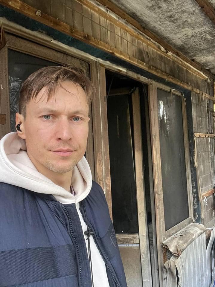 Унаслідок атаки «Шахедів» на Київ згоріла квартира актора та телеведучого