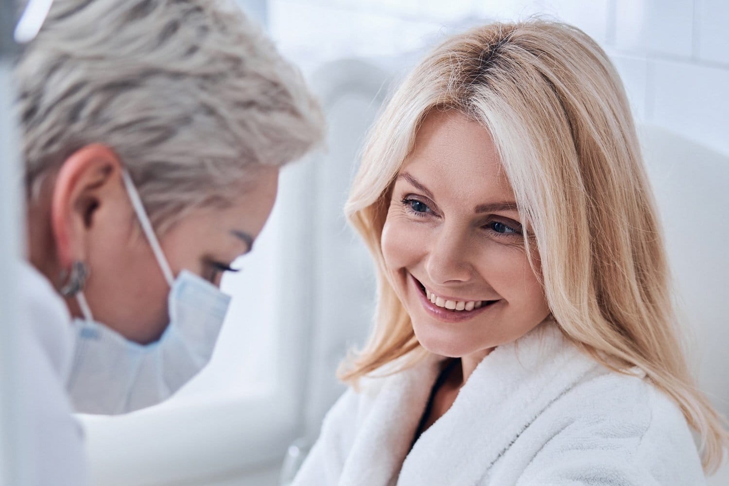 Ми не можемо зупинити час, але можемо керувати ним. Emily Medical Center