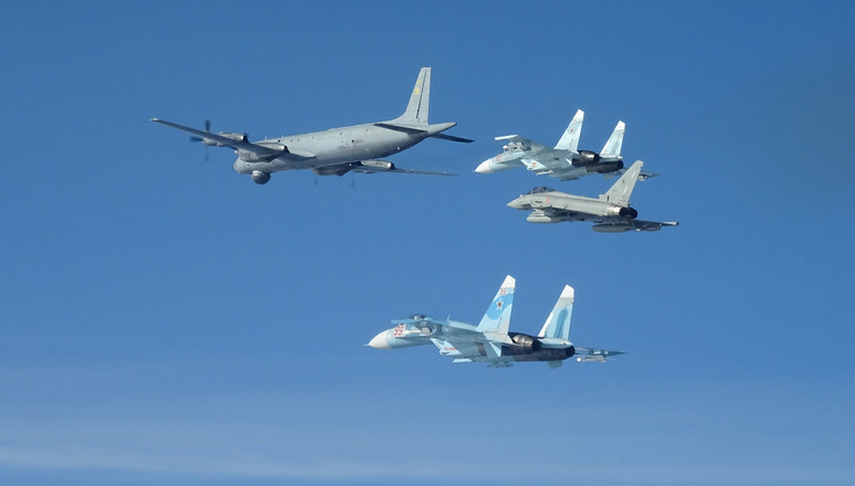 Винищувачі НАТО 290 разів реагували на маневри російських літаків