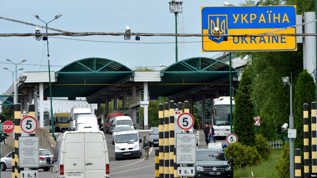 У «Шегинях» тимчасово обмежили рух транспорту: відома причина