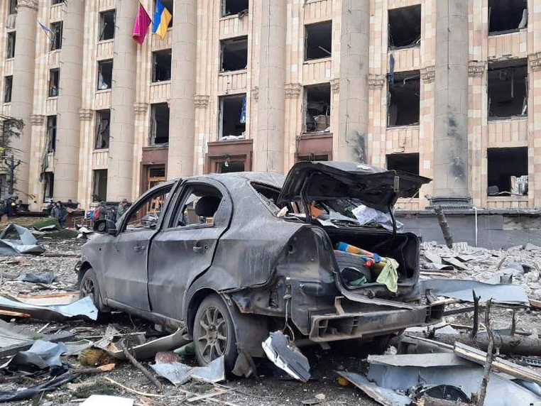 Наслідки ракетного обстрілу центру Харкова: постраждало шестеро осіб, серед них дитина
