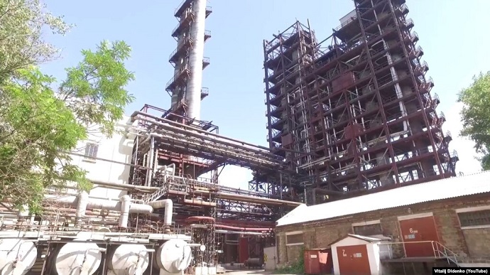 На Донеччині окупанти обстріляли хімзавод