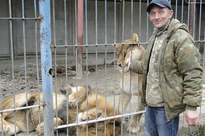 У Хмельницькому арештували власника левиць, які втекли з вольєру