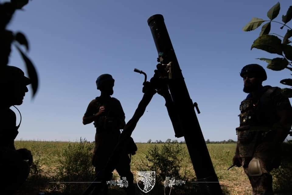 Українські воїни продовжують вести наступ на Бахмутському напрямку. Генштаб