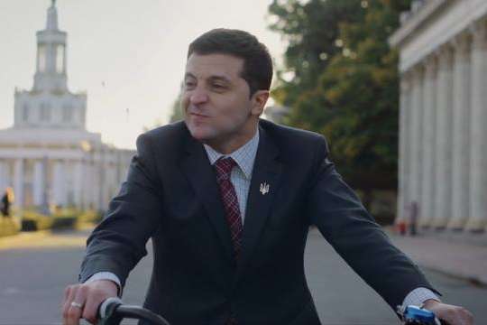 Зеленський хоче позбутися «слуг народу»