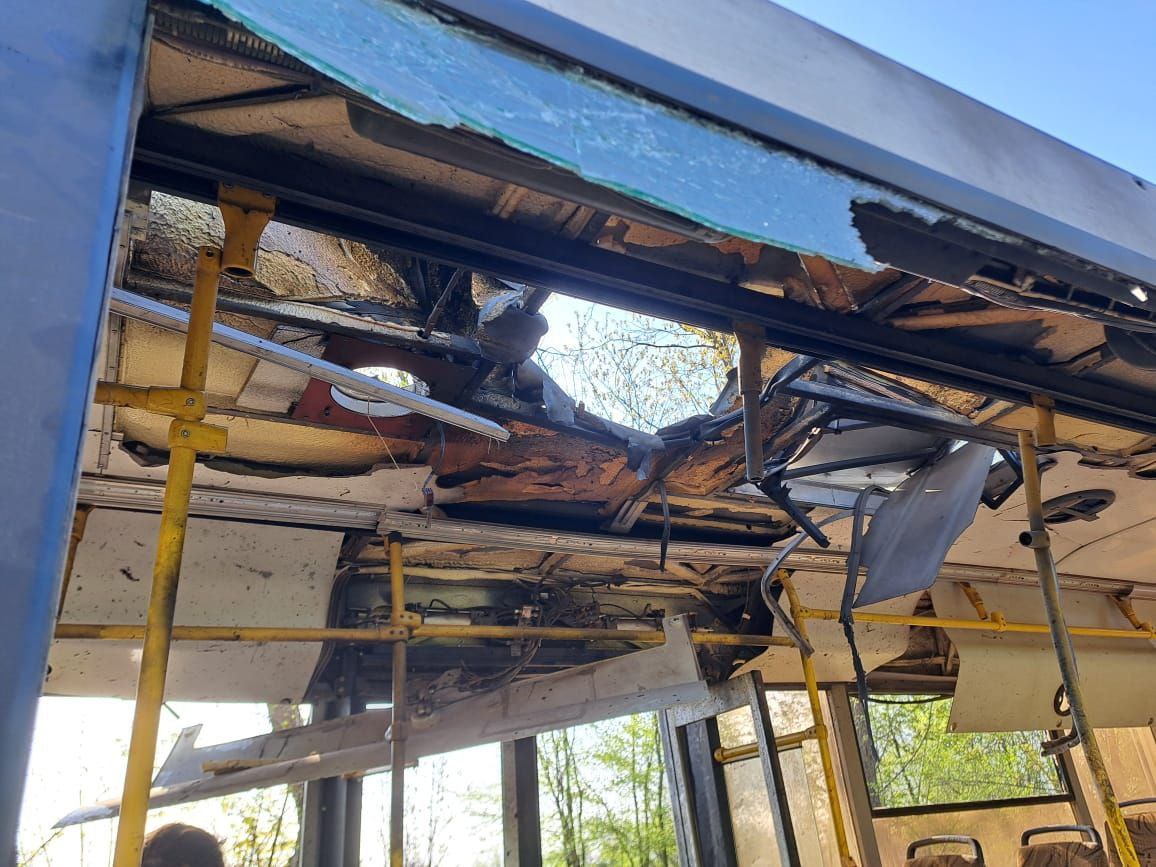 На Дніпропетровщині російський дрон атакував автобус з працівниками підприємства: 9 людей загинуло