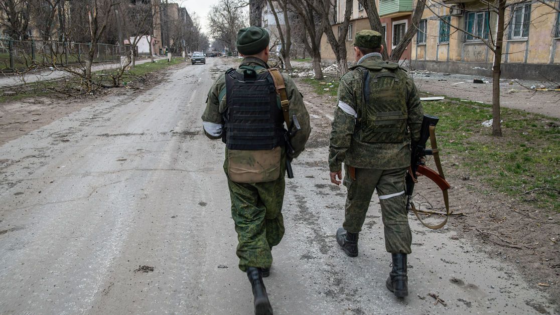 Наступ на Донбас «захлеснеться» і почнеться війна на виснаження, - експосол Великої Британії у РФ
