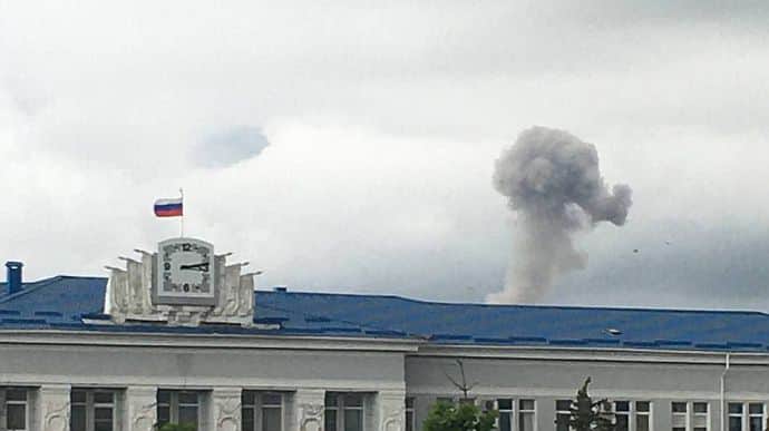 У Бердянську - друга "бавовна" за день. Повідомляють про багато "двохсотих"