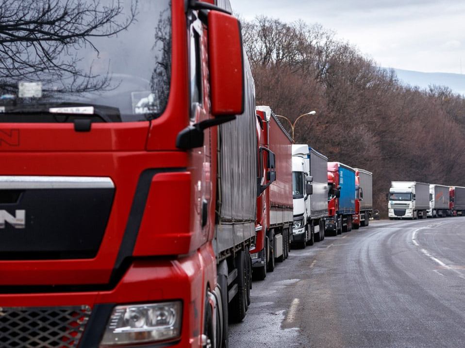 Блокада на кордоні з Польщею та Словаччиною: в чергах понад п'ять тисяч вантажівок, – Демченко
