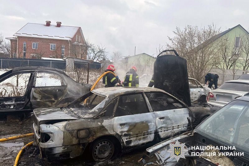 На Хмельниччині чоловік підпалив авто на стоянці СТО: як його покарав суд