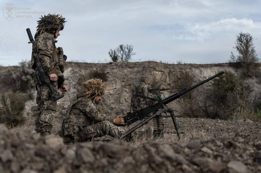 На Шахтарському та Запорізькому напрямках ворог перегруповується. Генштаб