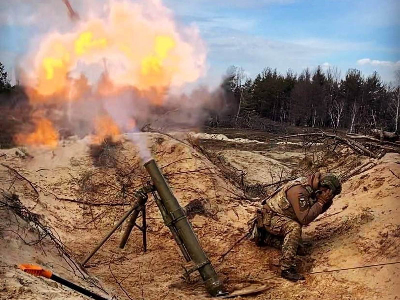 На Новопавлівському напрямку ворог 17 разів намагався прорвати оборону ЗСУ. Генштаб