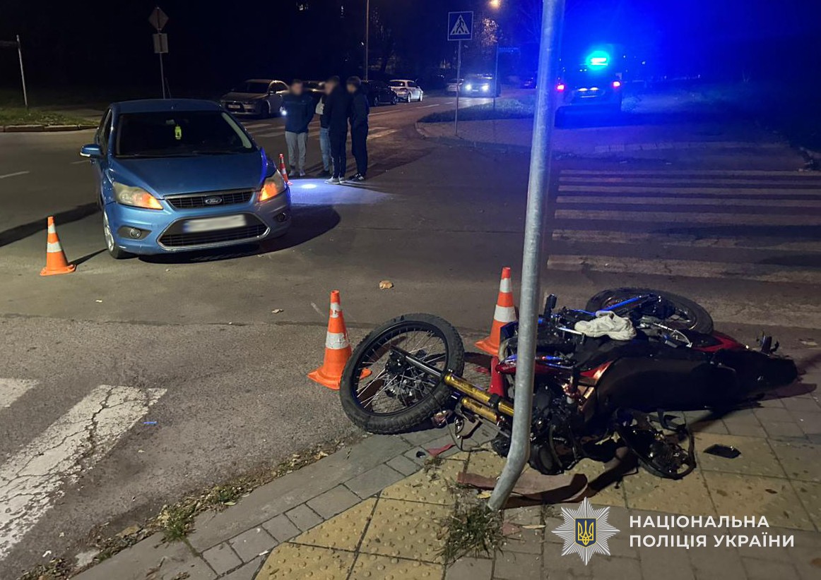 У Львові в ДТП загинула 16-річна пасажирка мотоцикла