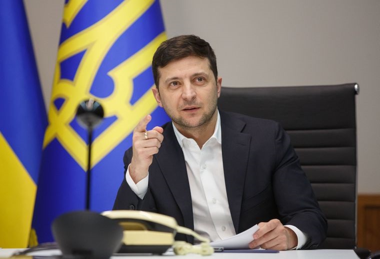 "Наша армія готова дати відсіч": Зеленський про скупчення російських військ
