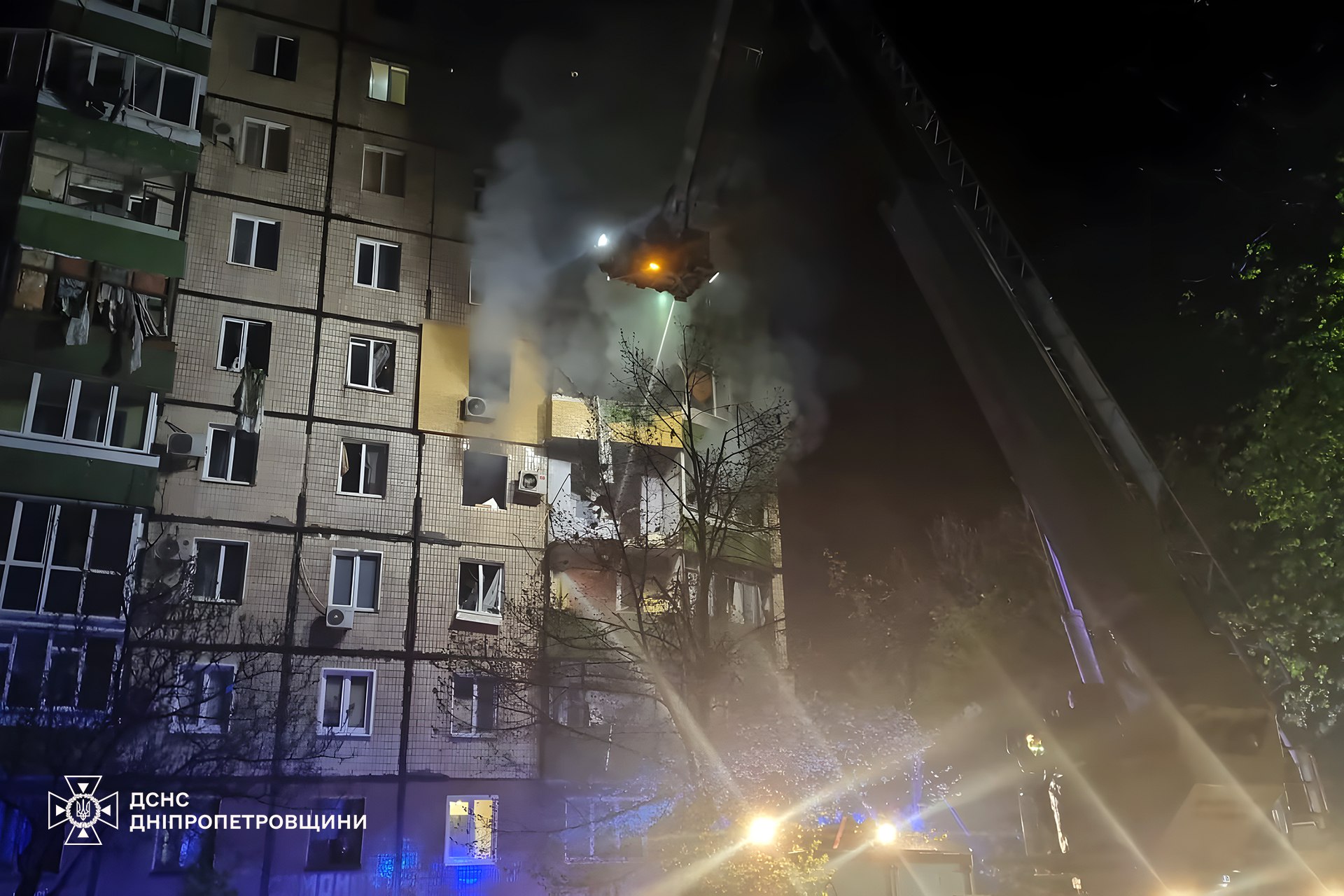 У багатоповерхівці в Кривому Розі стався вибух. Під завалами знайшли загиблого