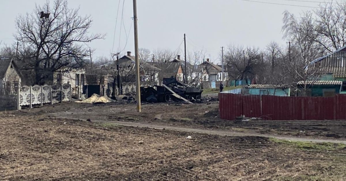 Загинули жінка та двоє дітей. Рашистські варвари обстріляли село в Херсонській області