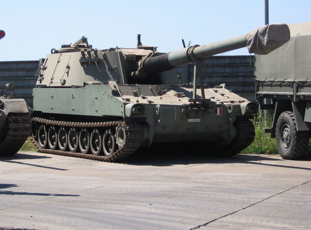 Італія продовжує відправляти в Україну САУ M109L. Відео