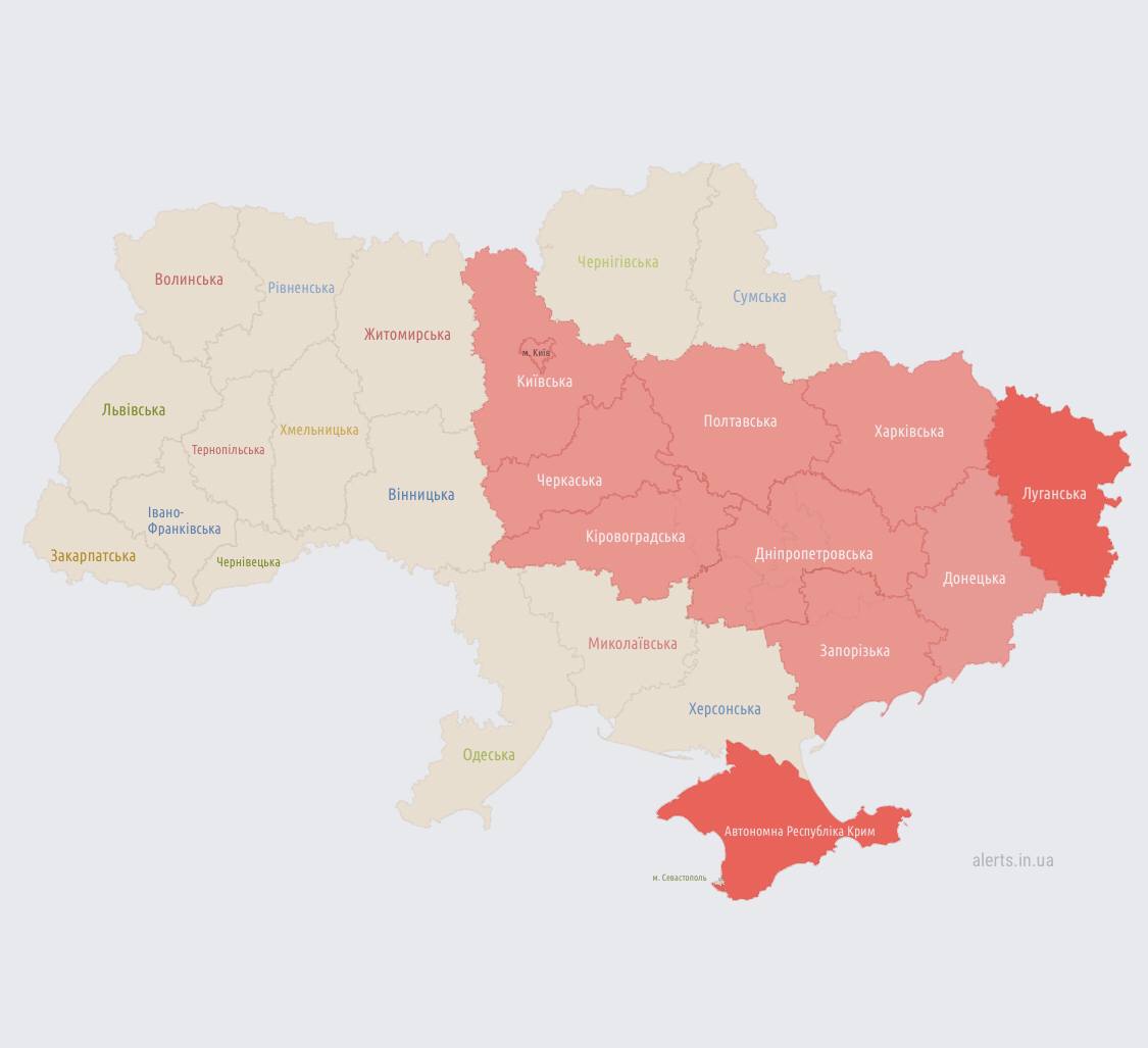 Вранці росіяни вдарили ракетами по Харкову. Є потерпілий