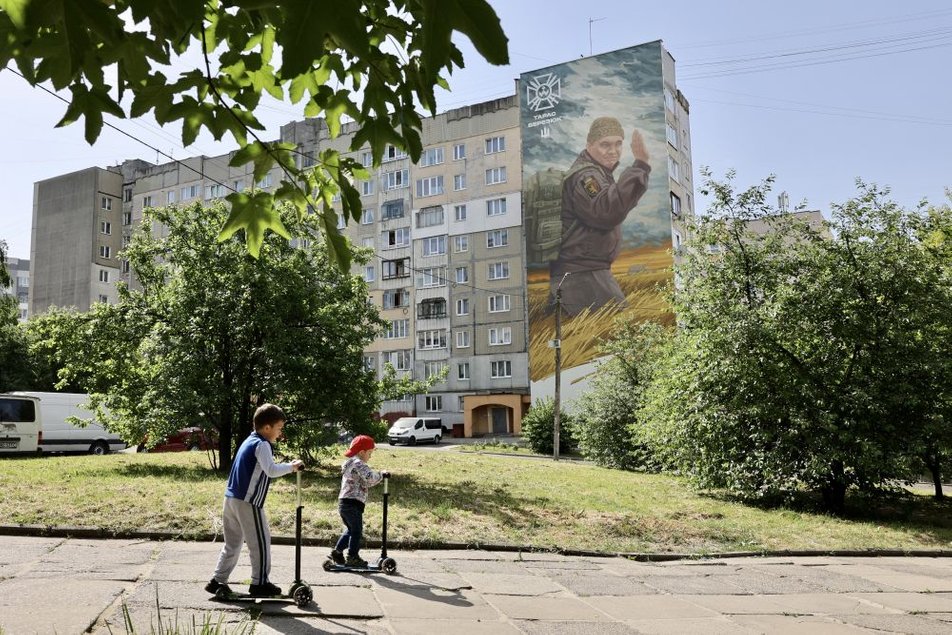 У Львові відкрили мурал Герою Тарасу Березюку