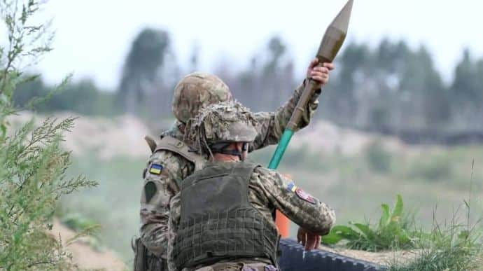 Росіяни активізувалися на Лиманському напрямку. В ЗСУ розповіли, що там відбувається