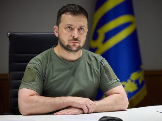 Питання виробництва дронів і снарядів. Зеленський провів засідання Ставки