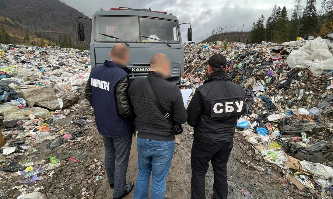 На Львівщині судитимуть керівників підприємства, які забруднювали землі Славського