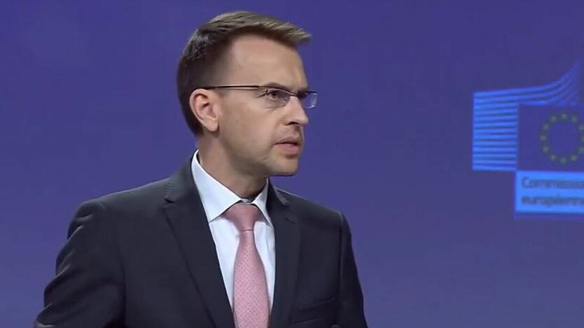У Євросоюзі розповіли, чи будуть вводити санкції проти українських олігархів