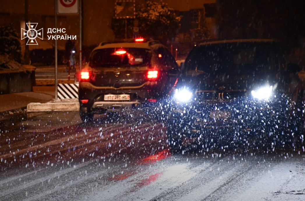 На Львівщину суне негода: мешканців попереджають про небезпеку